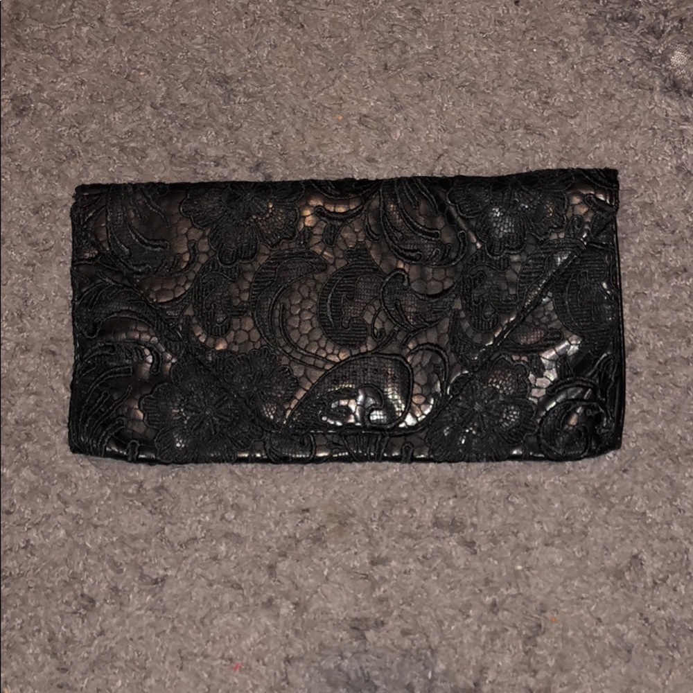 Lace envelope clutch